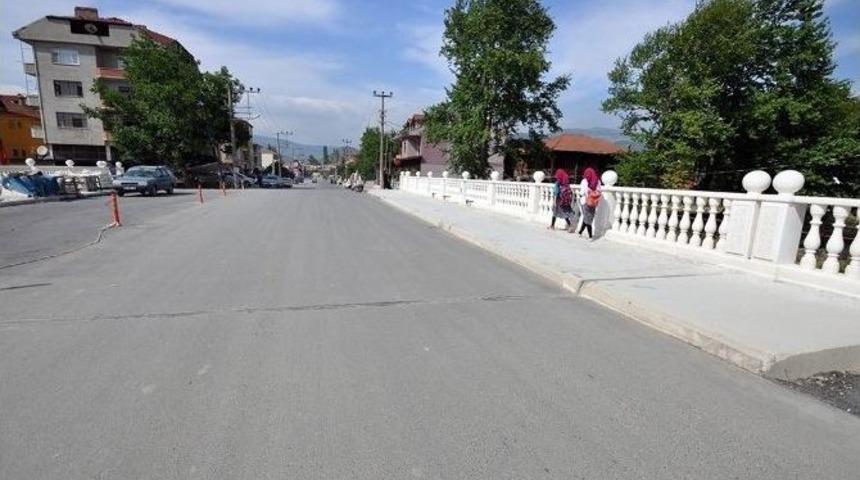 Kara&ccedil;ay K&ouml;pr&uuml;s&uuml; De Asfalt Da Tamam