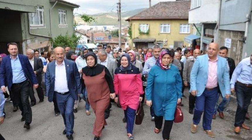 Ak Parti Karab&uuml;k Teşkilatı T&uuml;m Kademeleri İle Sahaya İndi
