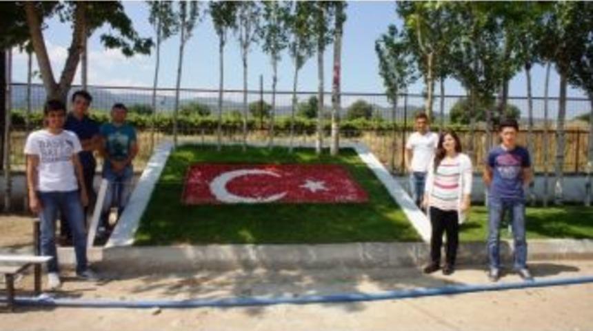 Sarıg&ouml;ll&uuml; &Ouml;ğrencilerden Anlamlı &Ccedil;alışma