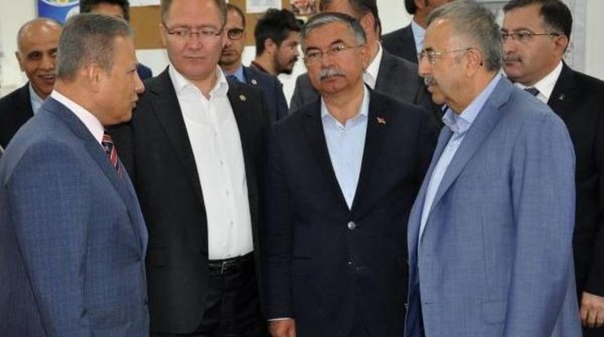 Bakan Yılmaz: Ak Parti Zayıflarsa Hdp Birinci Parti Olur