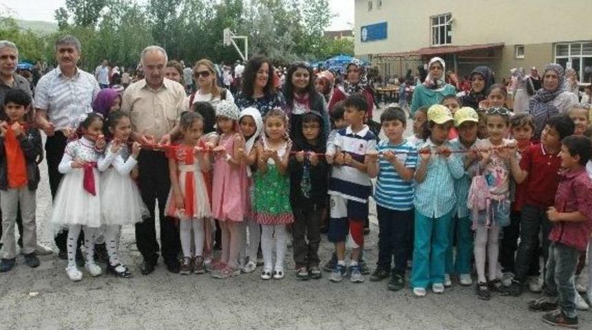 Van&rsquo;da Yılsonu Sergisi Ve Kermes