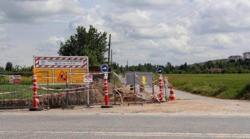 Beyşehir&rsquo;in Mahallesinde Kanalizasyon Sorunu &Ccedil;&ouml;z&uuml;l&uuml;yor