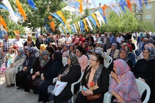 Ak Parti Kayseri Milletvekili Adayı Mehmet Özhaseki: