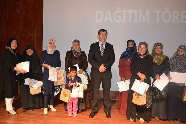 &ldquo;kadın &Ccedil;ift&ccedil;i Eğitimi Projesi&rdquo; Belge Dağıtım T&ouml;reni 1