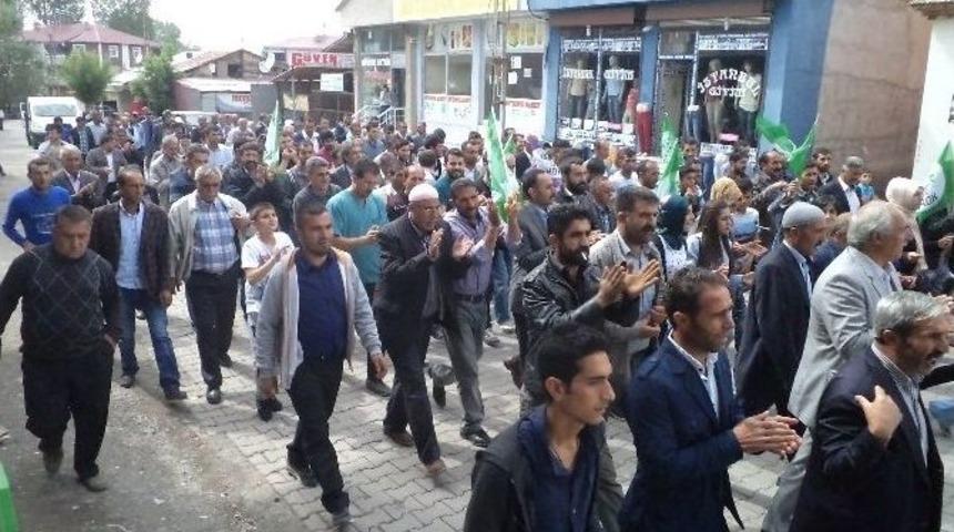 Varto&rsquo;da Bing&ouml;l Saldırısı Protesto Edildi