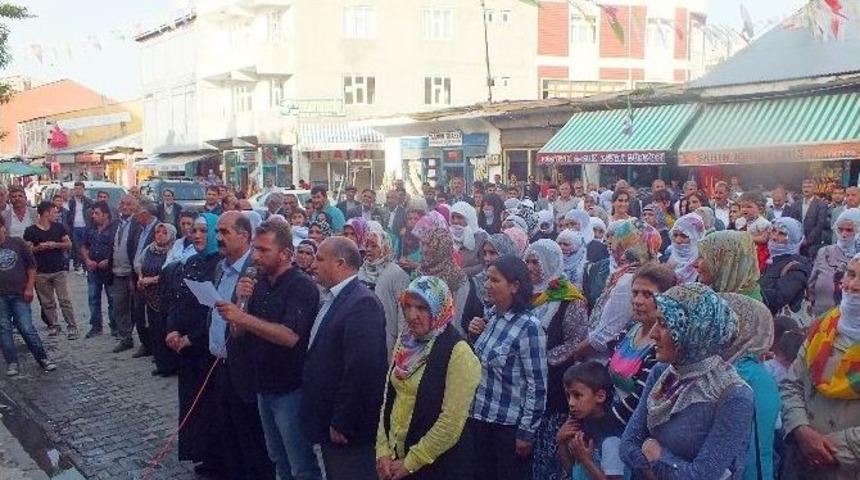 Bing&ouml;l Ve Erzurum Saldırıları Protesto Edildi