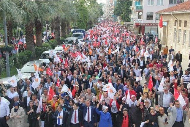 Ak Parti’den Binlerce Sinoplu İle Sevgi Yürüyüşü