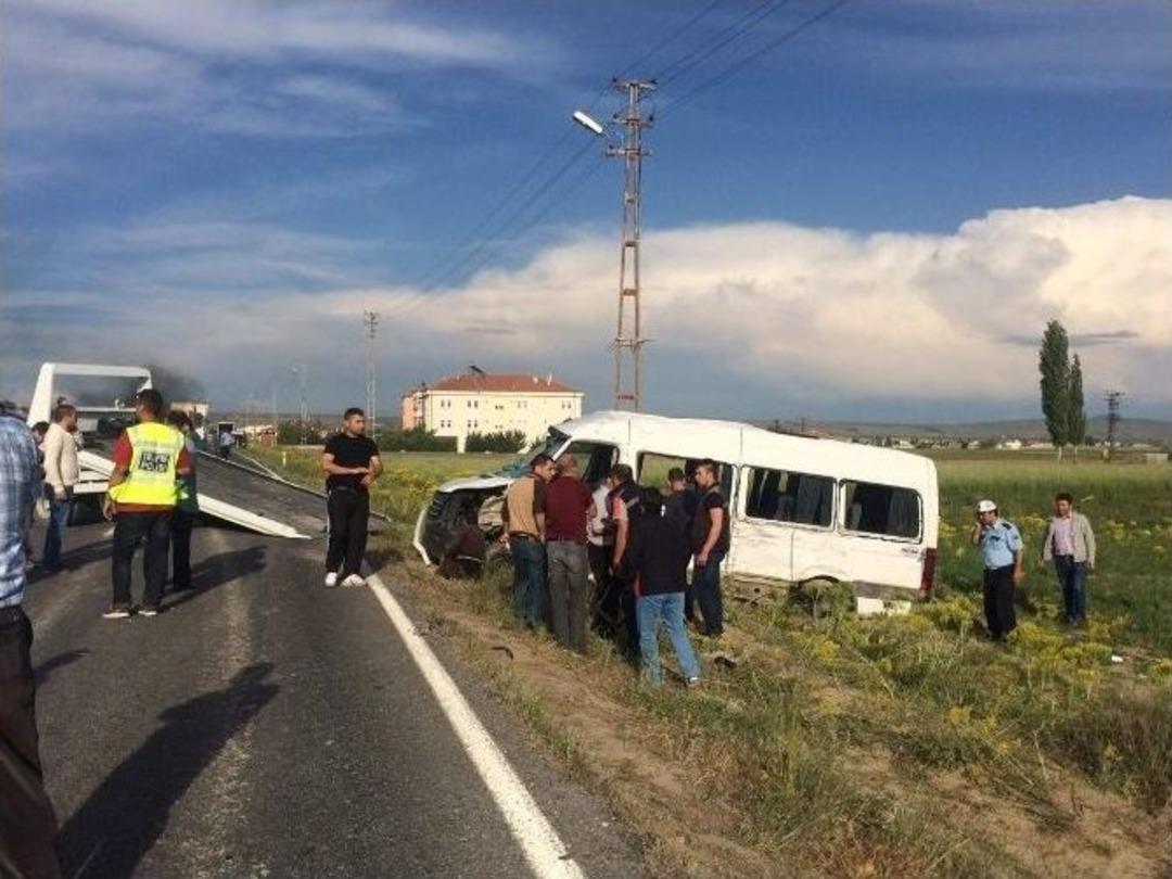 Nevşehir&rsquo;de Trafik Kazası: 12 Yaralı