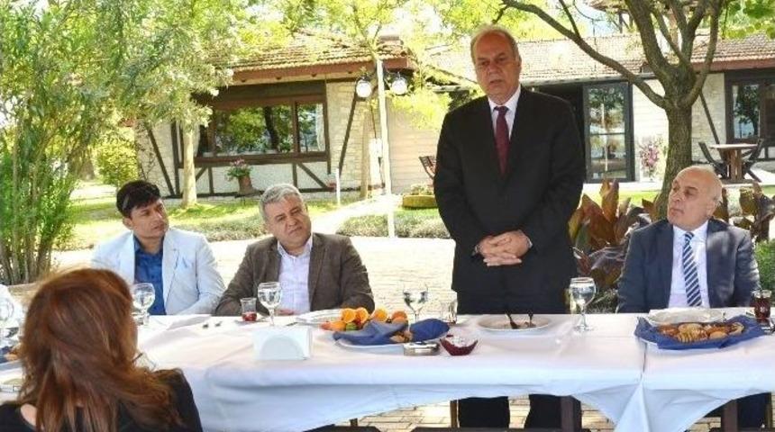 Oteller Sapanca Turizm Derneğinin Y&ouml;netimine Girdi