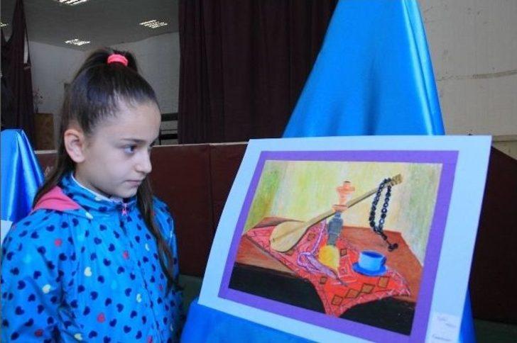 Oltu’da Okulların Yıl Sonu Resim Sergisi Açıldı G4