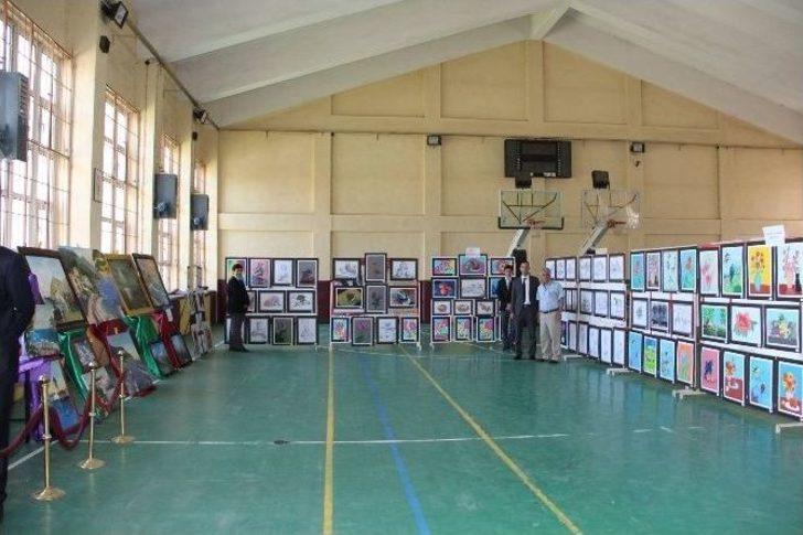 Oltu’da Okulların Yıl Sonu Resim Sergisi Açıldı G5