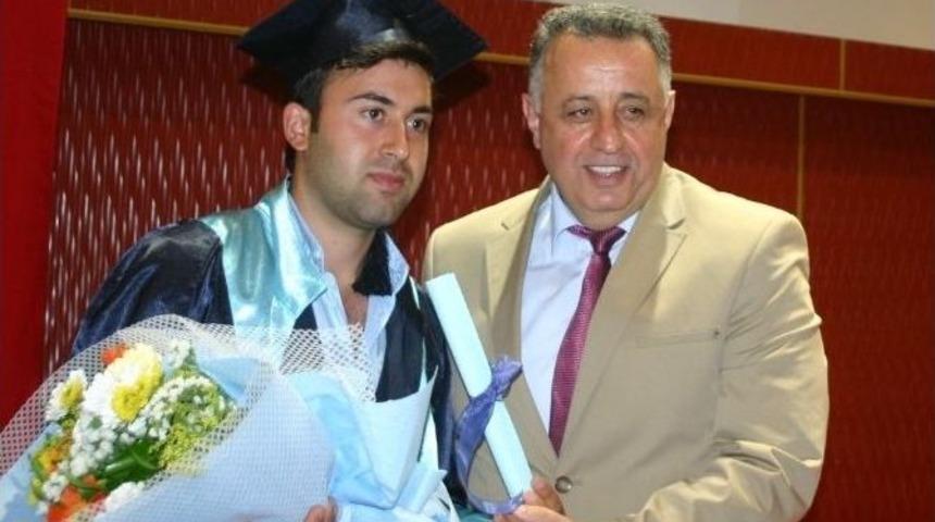 &Ouml;demiş Meslek Y&uuml;ksekokulu&rsquo;nda 150 &Ouml;ğrenci Kep Attı