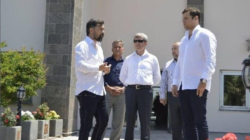 Vali &Ccedil;ınar&rsquo;dan Dardanelspor&rsquo;a Ziyaret