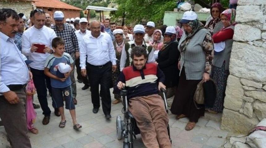 Ak Partili Vekil &Ouml;zdağ&rsquo;dan Engelli Kardeşlere Ak&uuml;l&uuml; Ara&ccedil;