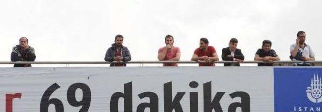 Okmeydanı nda Ş&uuml;pheli Paketten T&uuml;pgaz &Ccedil;ıktı 2