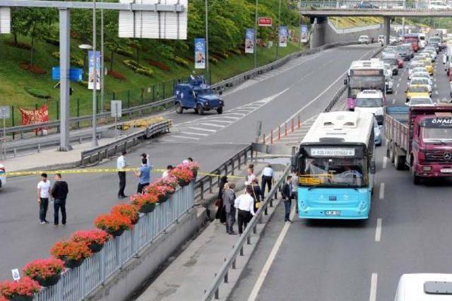 Okmeydanı nda Ş&uuml;pheli Paketten T&uuml;pgaz &Ccedil;ıktı 3