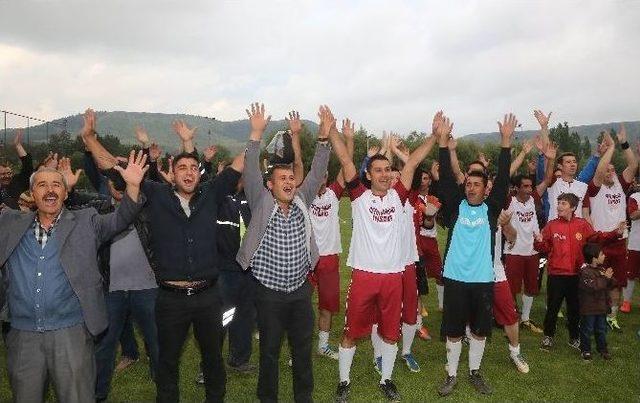 Büyükşehir Belediyesi Futbol Turnuvasının Şampiyonu 