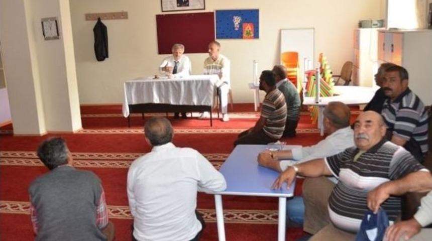 Vali Kahraman, Ersevenler Mahallesi Sakinleri İle Bir Araya Geldi