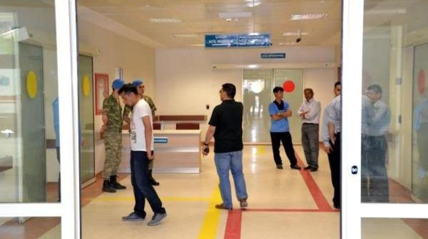 İntihara Kalkışan Uzman &Ccedil;avuş Ağır Yaralandı