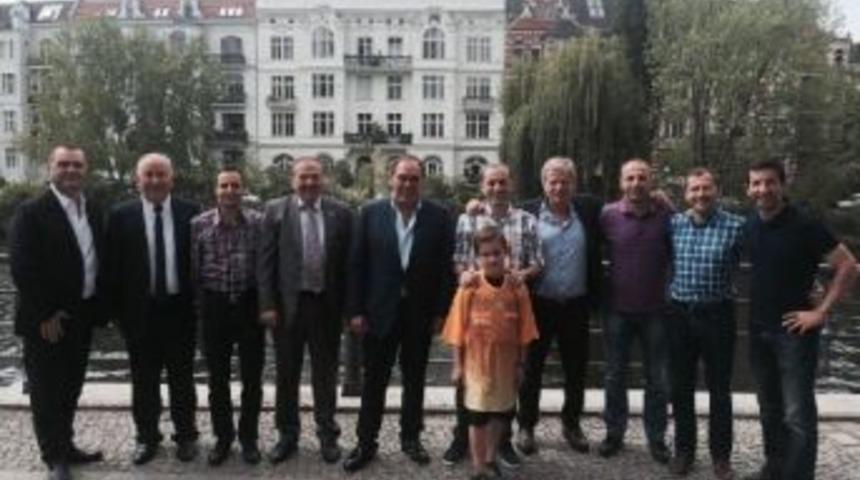 Tff Heyetinden C&uuml;neyt &Ccedil;akır'a Destek Ziyareti