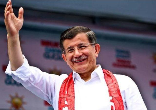 Davutoğlu: Diyarbakır Bombalarının Hedefi Türkiye