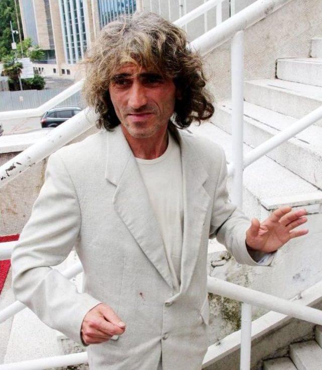 Liseli Kızın Tacizle Su&ccedil;layıp Yumrukladığı Seyyar Satıcı Serbest Kaldı 2