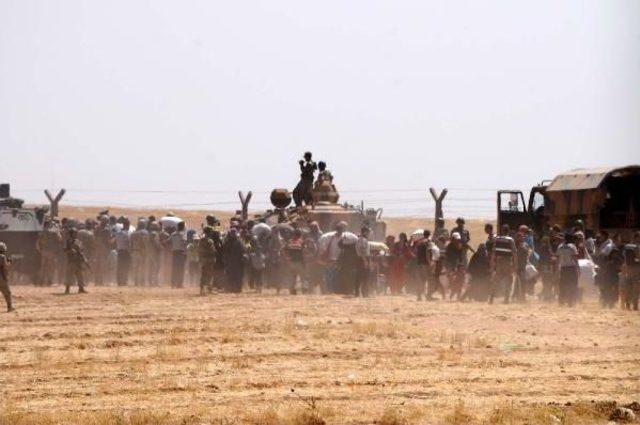 Suriyelilerin Geçişi Devam Ediyor 2