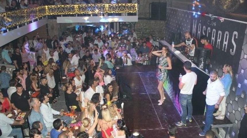 Kuşadası&rsquo;nda Ayşe Hatun &Ouml;nal R&uuml;zgarı