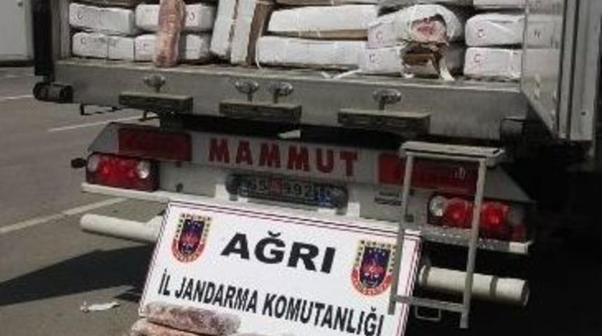 Ağrı&rsquo;da 28 Ton Ka&ccedil;ak Bufalo Eti Ele Ge&ccedil;irildi