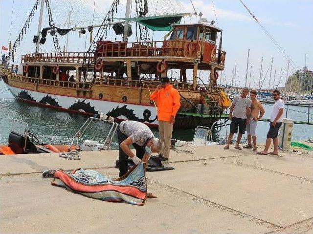 Alanya’da Denizden Ceset Çıkarıldı