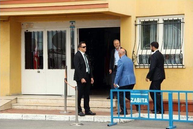 Ak Parti Milletvekili Adayı Berat Albayrak Oyunu Kullandı 2