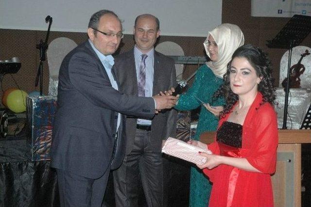 Lokman Hekim Van Hastanesi &Ccedil;alışanları Motivasyon Gecesinde Buluştu 1