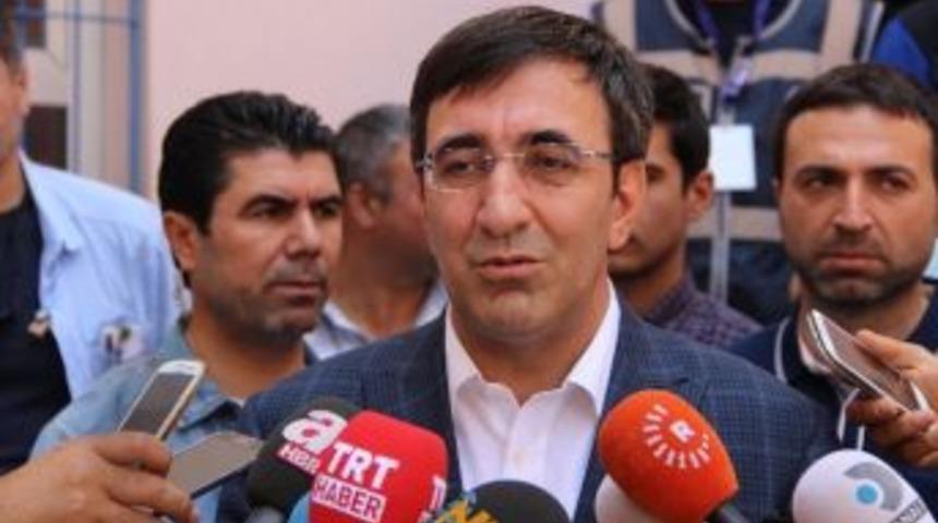 Bakan Yılmaz: "hdp Saldırısıyla İlgili 1 Zanlı Yakalandı"