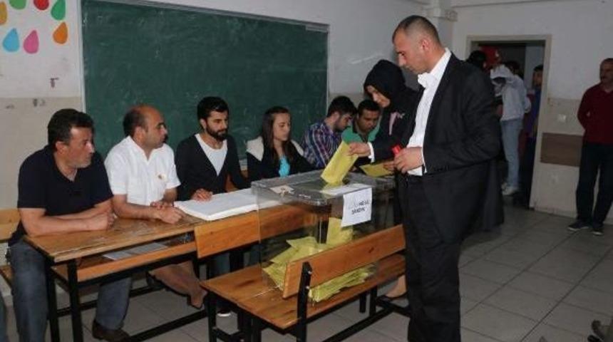 Selahattin Demirtaş Oyunu Kullandı (2)