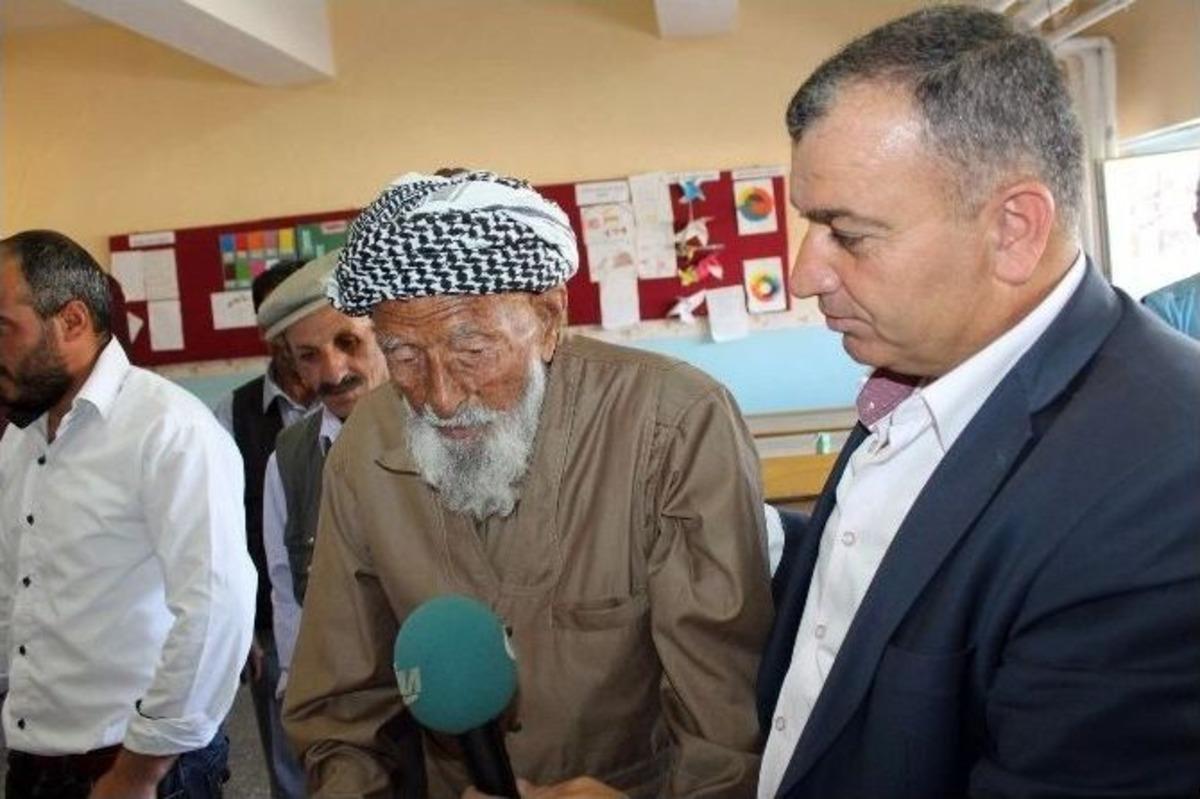 (&ouml;zel Haber) T&uuml;rkiye&rsquo;nin En Yaşlı Se&ccedil;meni Oyunu Kullandı