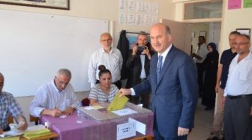 Ak Parti İl Başkanı Torun Oyunu Kullandı