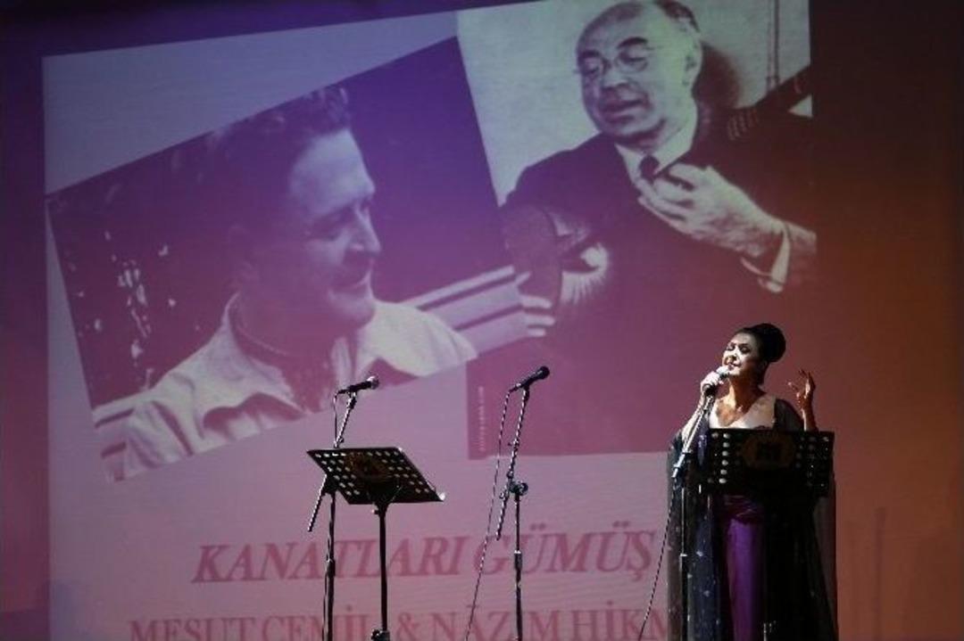 Nazım&rsquo;ın Hayat Yolculuğuna &Ccedil;ıktılar