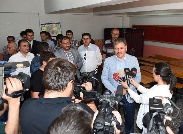 Büyükşehir Belediye Başkanı Çakır Oyunu Kullandı 2