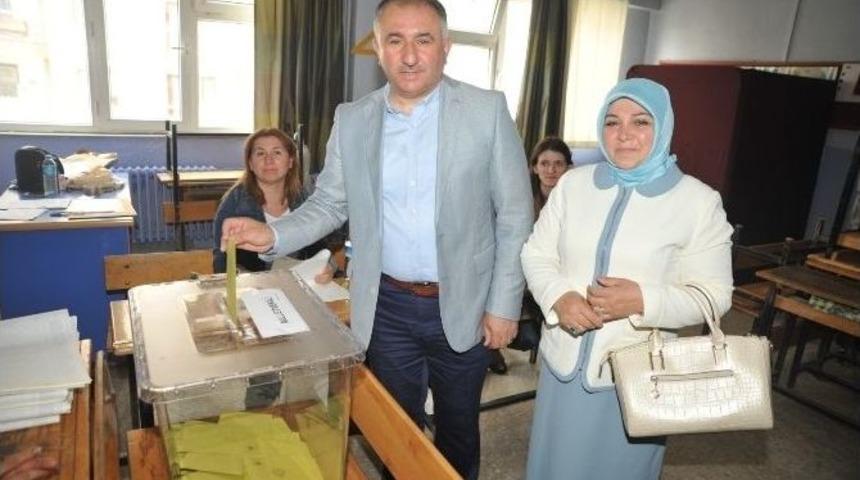 Belediye Başkanları Sandık Başında