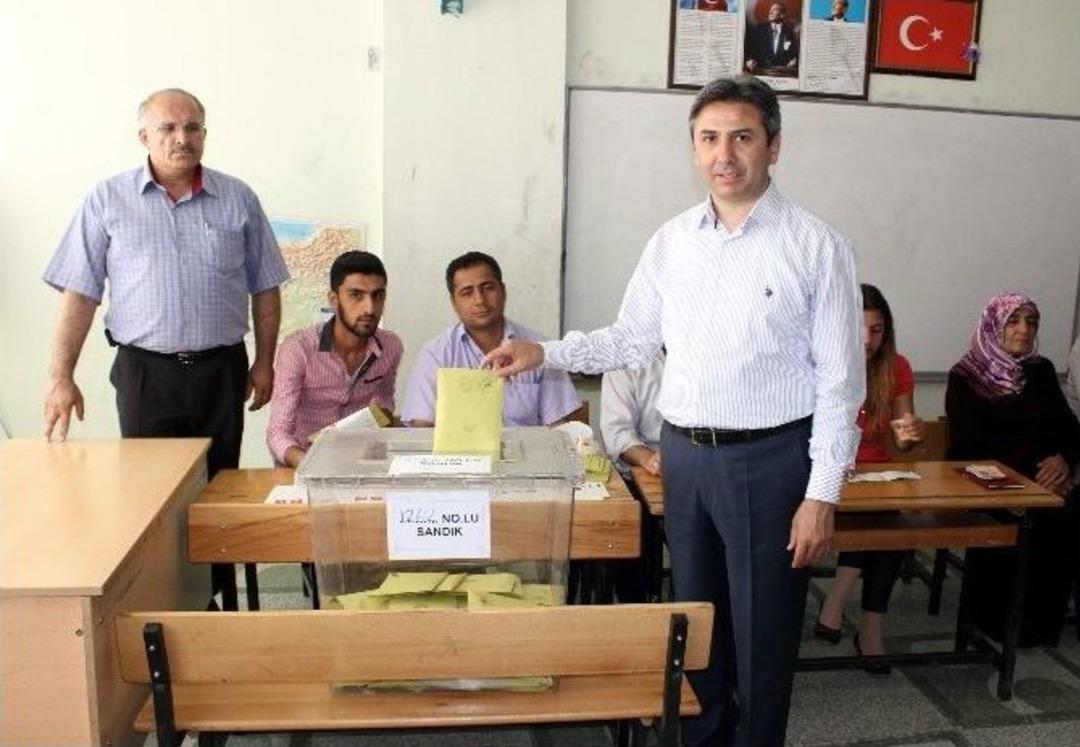 Adıyaman&rsquo;da Milletvekili Adayları Oylarını Kullandı
