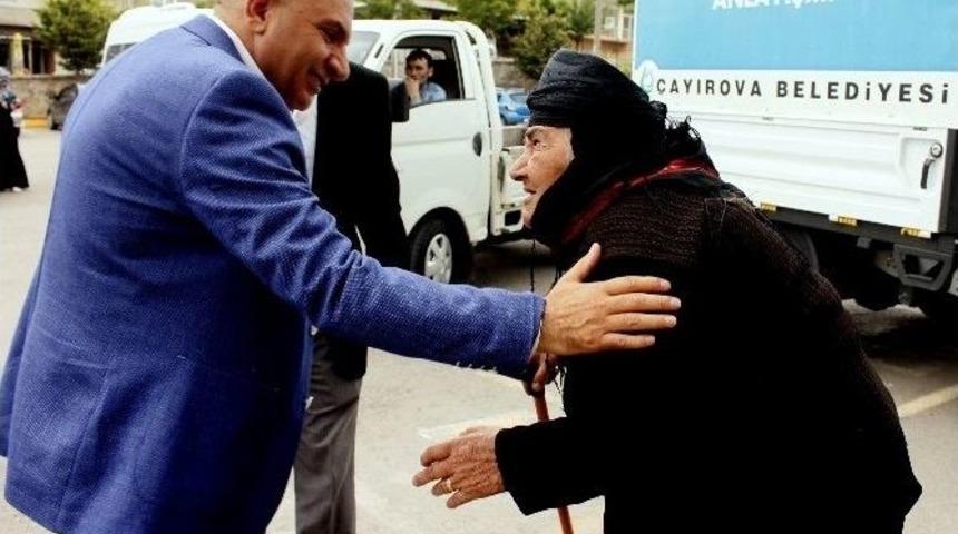 Tarhan Kendi Okulun&rsquo;da Se&ccedil;im Nabzını Yokladı