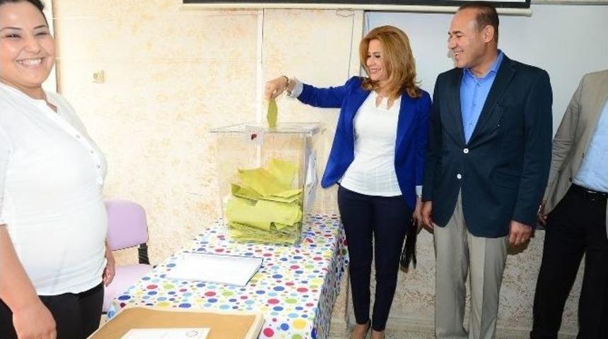 S&ouml;zl&uuml;, Oyunu Ceyhan&rsquo;da Kullandı