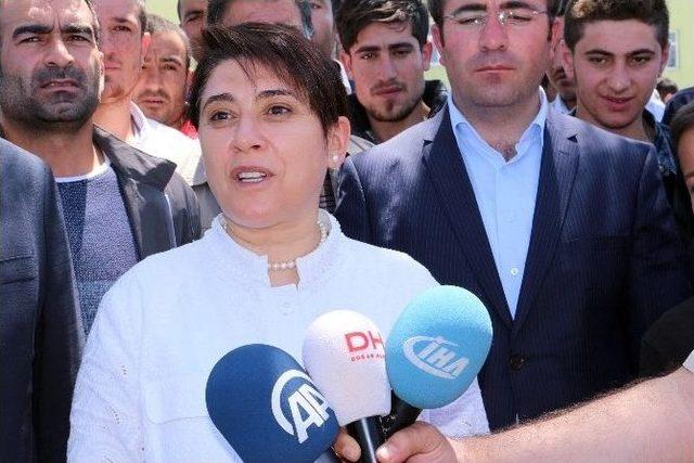 Leyla Zana Oyunu Kullandı