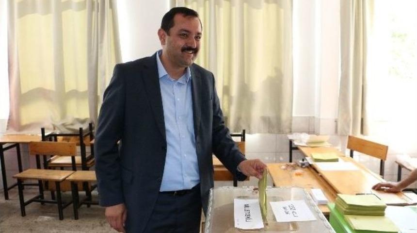 Ak Parti İl Başkanı S&uuml;mer Oyunu Kullandı