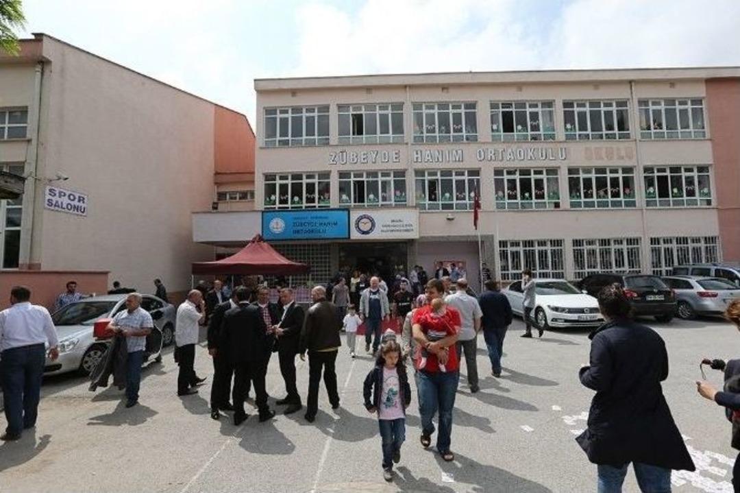 Başkan Zeki To&ccedil;oğlu Oyunu Kullandı