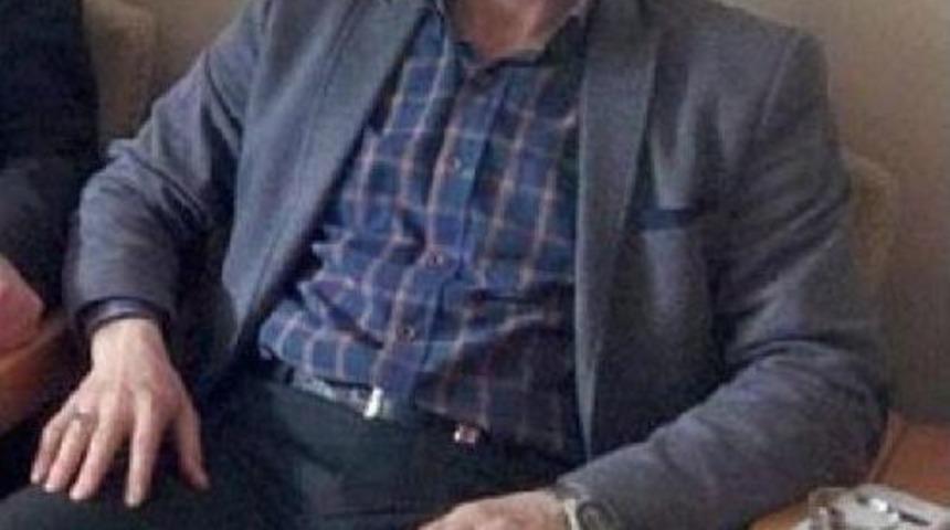 Fuat Avni'nin Listesindeki Sandık Başkanı Görevden Alındı