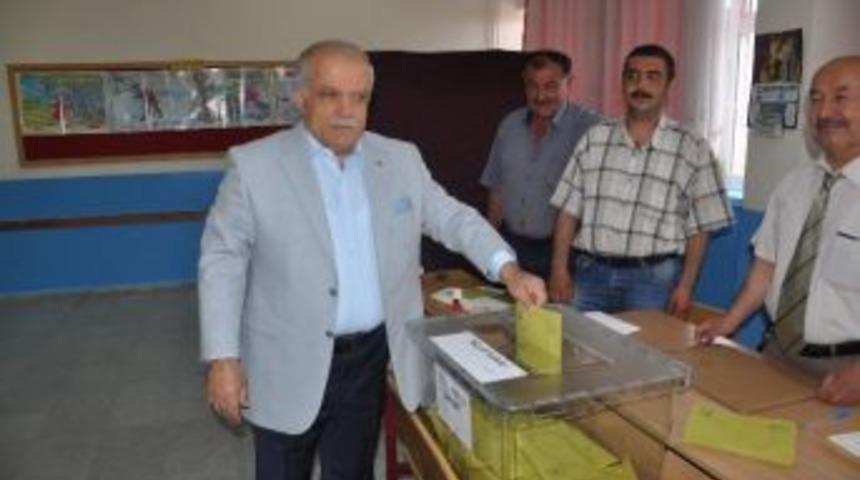 Kırşehir Valisi Necati Şentürk: