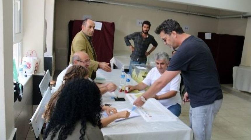 (&ouml;zel Haber) Oyunu Kullanan Beyaz&rsquo;a Vatandaşlardan Yoğun İlgi