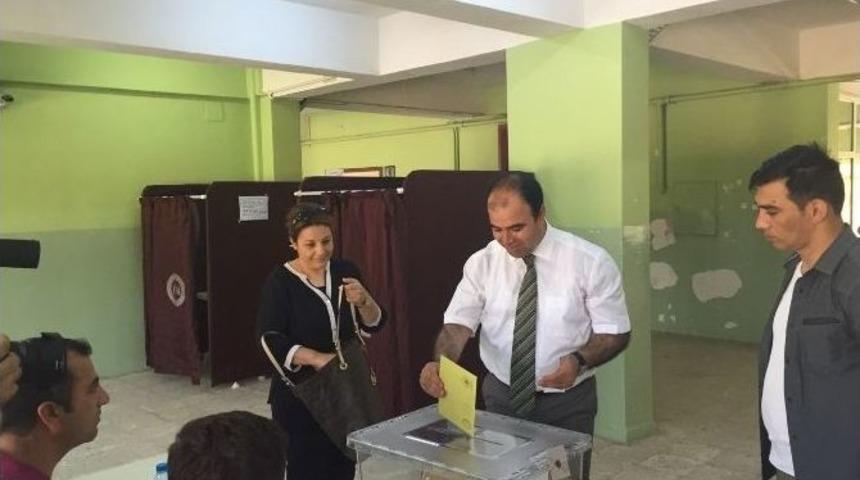 Başkan &Ccedil;ift&ccedil;i, Oyunu Kullandı