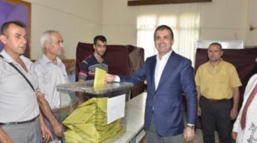 K&uuml;lt&uuml;r Ve Turizm Bakanı &Ccedil;elik'in Sandığından Chp &Ccedil;ıktı